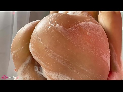 ❤️ Mae gwallt tywyll yn Mastyrbio Pussy gyda Dirgrynwr i Orgasm Dwys yn y Cawod ❤ Fideo porn atom ni cy.makesexnotwar.ru ❤